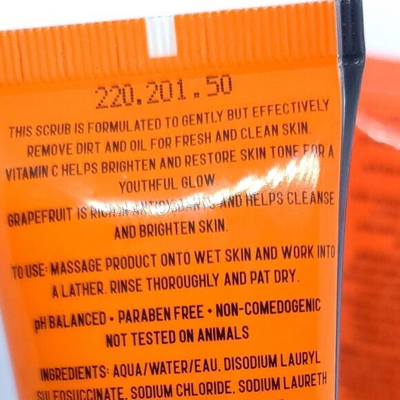 The Nobleman Men's Skin Care Travel Set | Facial Acne Cleanser & Face Scrub New - Picture 7 of 9